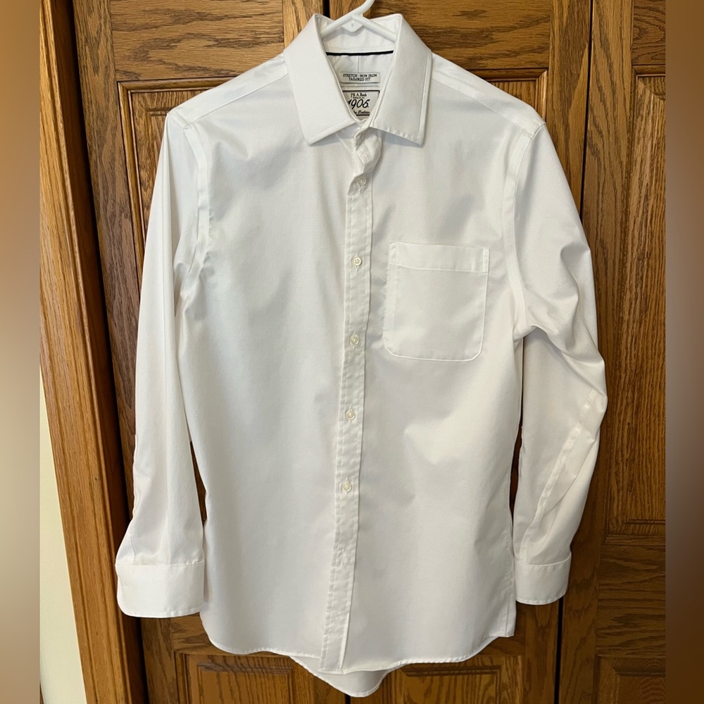 Jos. A. Bank 1905 White Men's Dress Shirt with Chest Pocket  Size 15-32